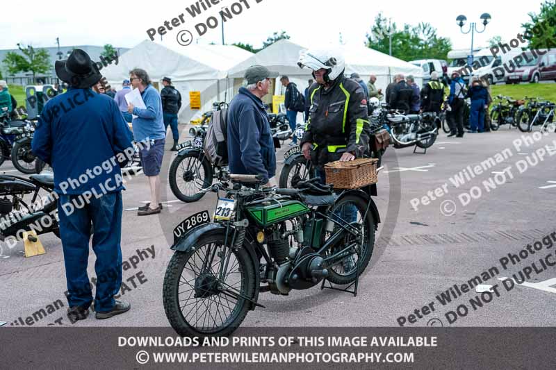 Vintage motorcycle club;eventdigitalimages;no limits trackdays;peter wileman photography;vintage motocycles;vmcc banbury run photographs